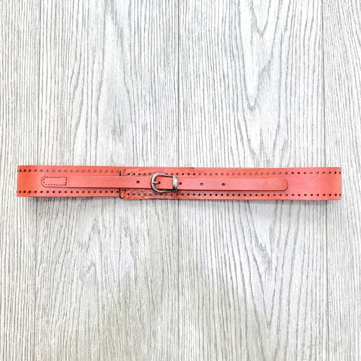 Perforated leather belt - Bekaloo